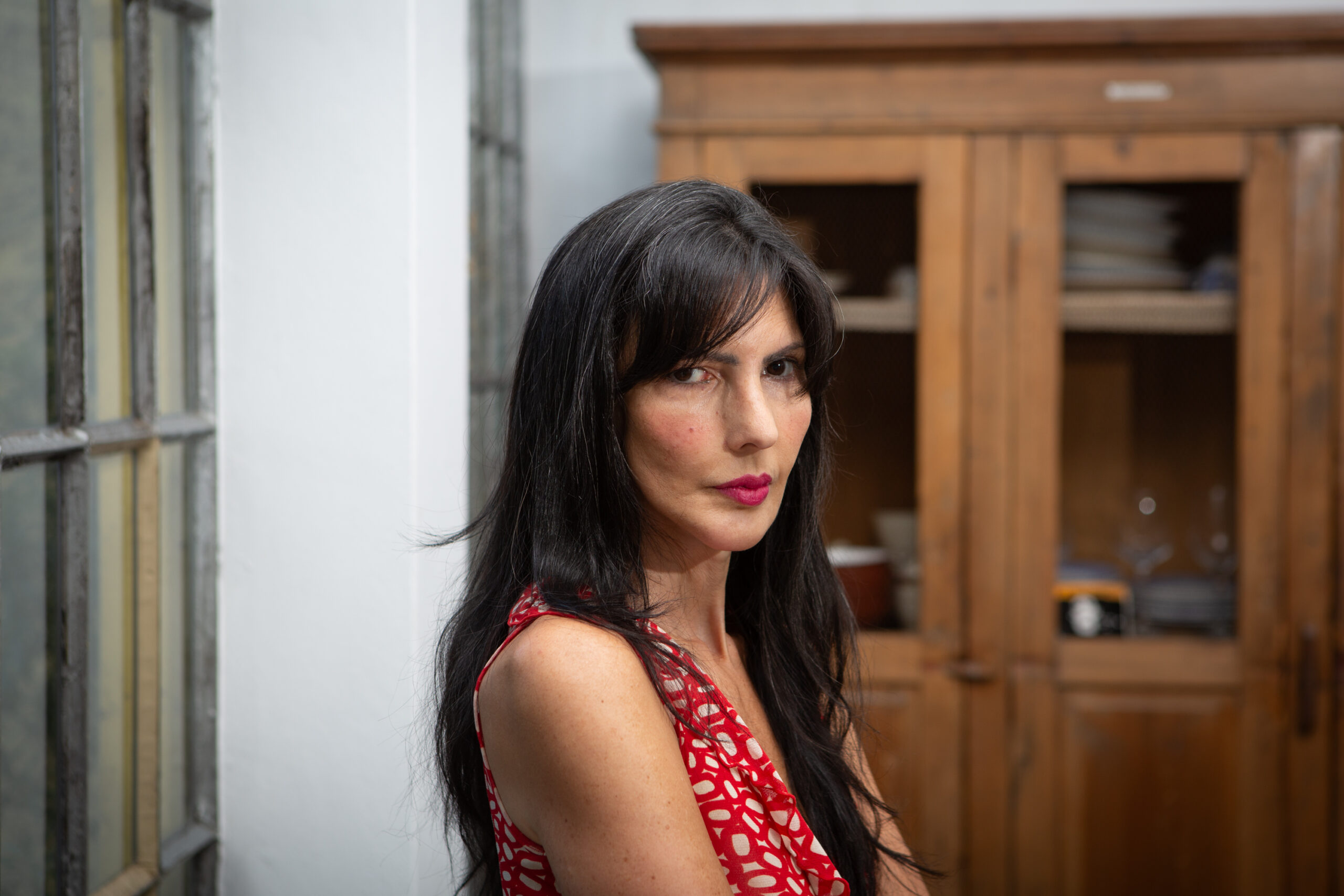 Josefina Licitra explora la cartografía de la desesperación en «Crac»